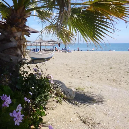 2108-nice With Pool Close From And Bars Apartment