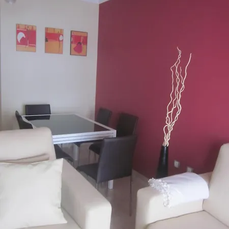 2108-nice With Pool Close From And Bars